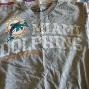 Medium Miami Dolphins t-shirt